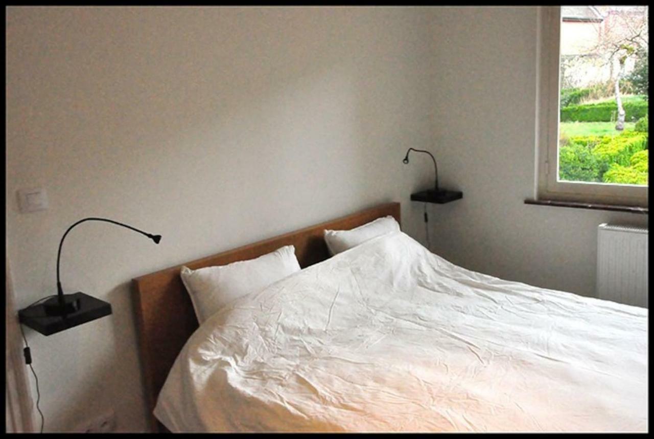 Een Thuis In De Condroz Waulsort Exteriör bild